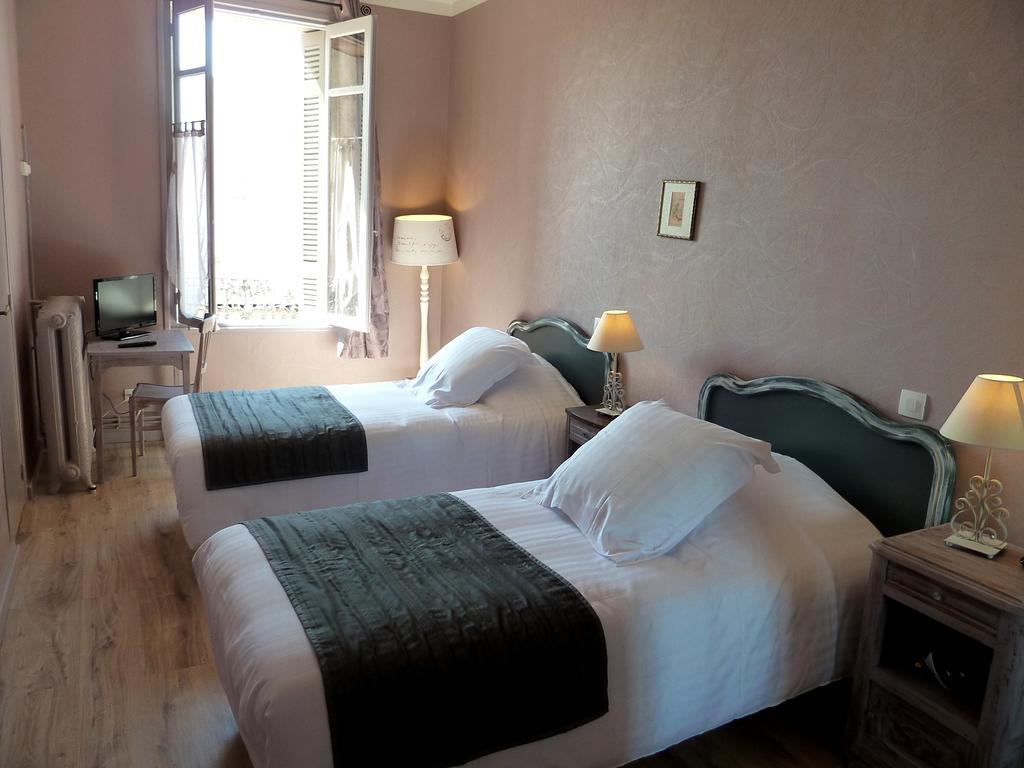 Hotel Souvenirs De Familles Saintes Δωμάτιο φωτογραφία